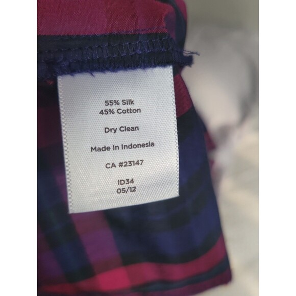 Talbots Silk Navy Pink Plaid Blouse Sz 10 Office Career Business Casual Preppy - Picture 9 of 9